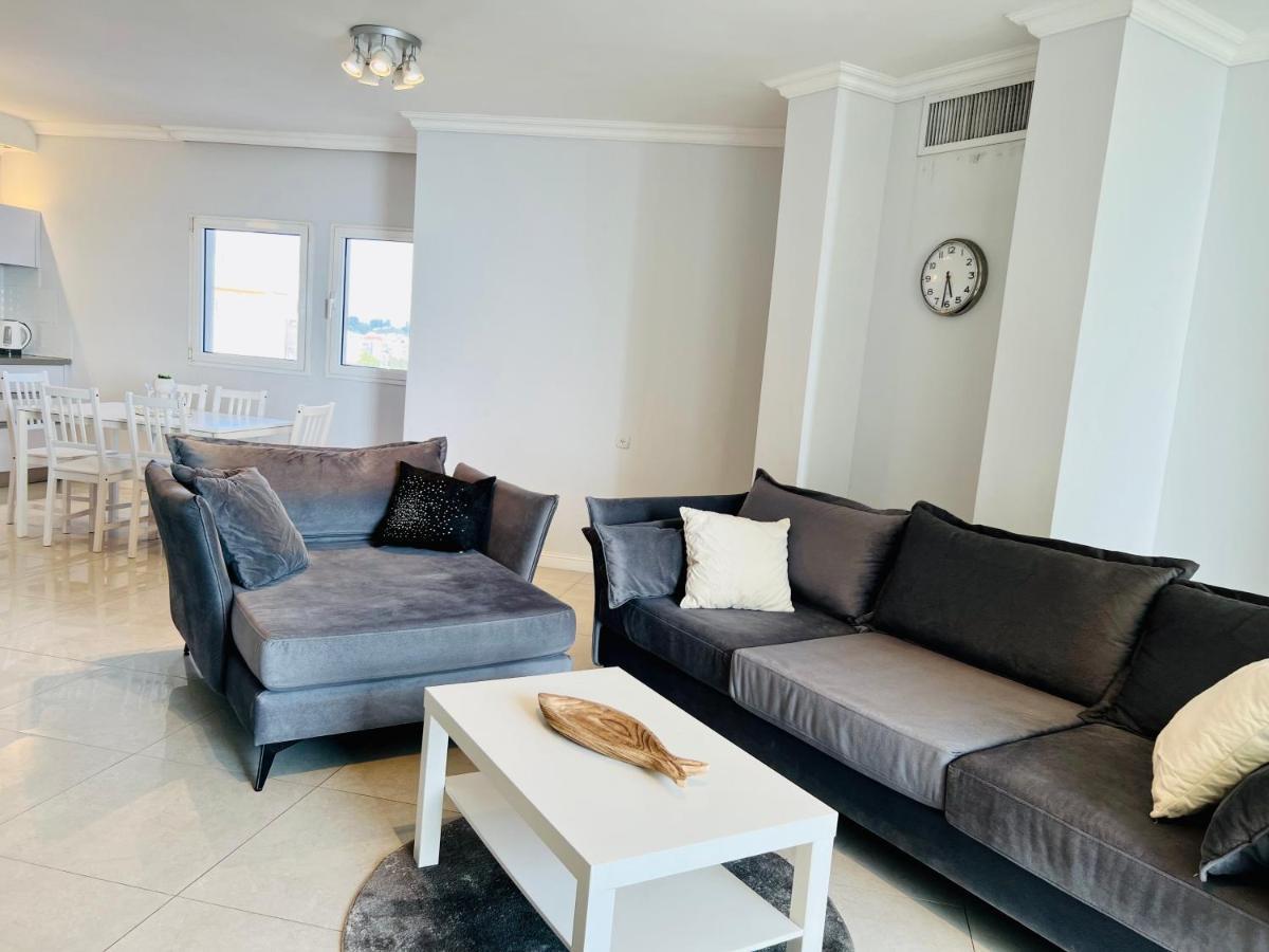 Royal Aparatment On The Sea , Blvd Nitza 34 Netanya Exterior photo
