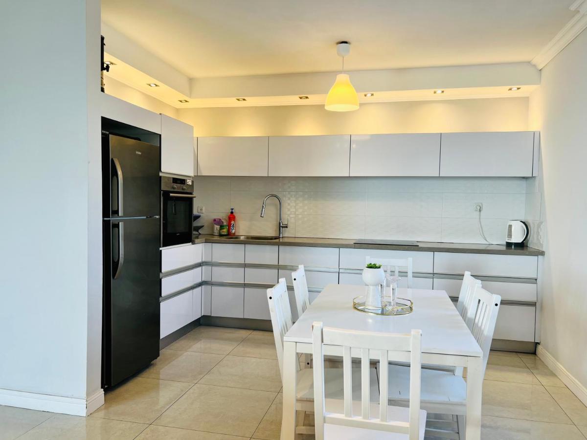 Royal Aparatment On The Sea , Blvd Nitza 34 Netanya Exterior photo
